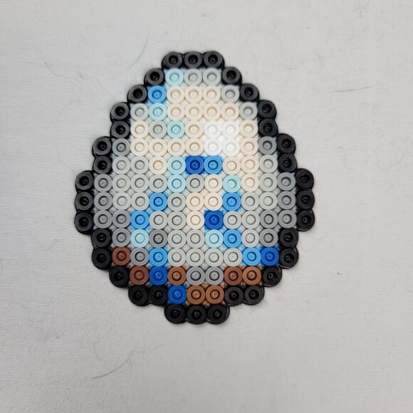 White Egg Fire Emblem Perler Bead Pixel Art - Picture 2 of 2
